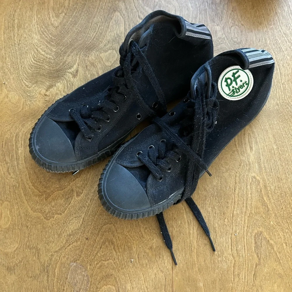 Black High-Top Sneakers - Picture 2 of 2